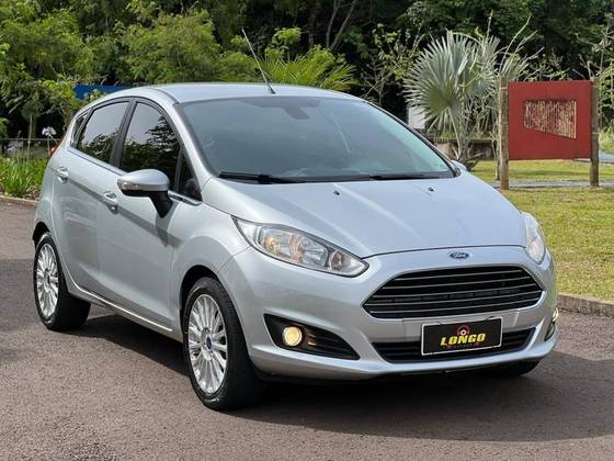 FORD FIESTA 1.6 TITANIUM HATCH 16V FLEX 4P POWERSHIFT